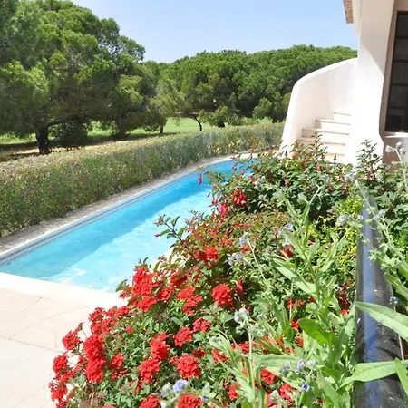 Situated In A Superb Position, In The Old Village Area Villa Quarteira