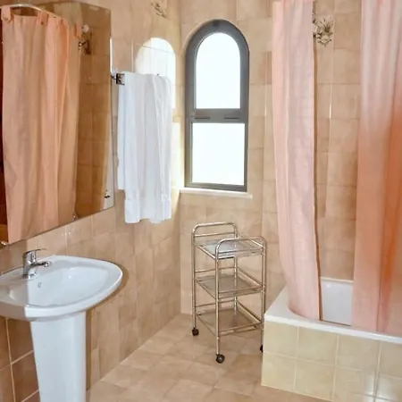 Situated In A Superb Position, In The Old Village Area Villa Quarteira